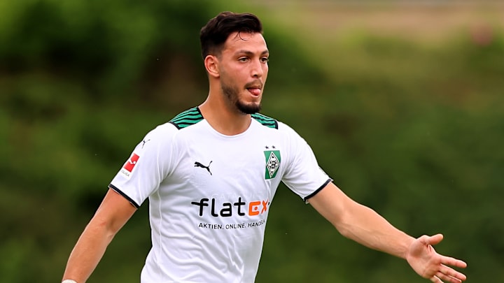 Ramy Bensebaini Ramy Bensebaini